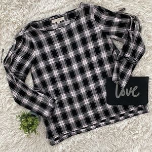 Loft Plaid Tie Sleeve Blouse 💗 Black, White & Pink
